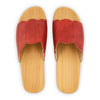 anna-farbe: rosso alias rot, damen clog pantolette mit biegsamer nachhaltiger weidenholzsohle, holzclogs woody, woody schuhe, woody shoes, handgemachte holzschuhe aus österreich, kärnten