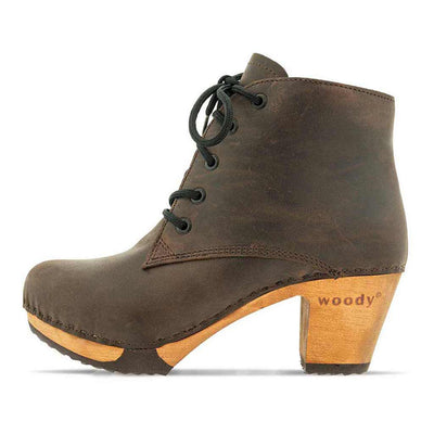 anne, clog ankle boot damen mit biegsamer nachhaltiger holzsohle, farbe: caffe-braun holzclogs woody, woody schuhe, woody shoes, handgemachte holzschuhe aus österreich, kärnten