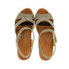 carmen, farbe: sand_clogs sandalen damen mit biegsamer nachhaltiger weidenholzsohle und knöchelriemchen, holzclogs woody, woody schuhe, woody shoes, handgemachte holzschuhe aus österreich, kärnten