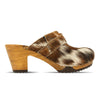 claudia, farbe: fell natur_clogs pantolette damen mit absatz auf biegsamer nachhaltiger weidenholzsohle, holzclogs woody, woody schuhe, woody shoes, handgemachte holzschuhe aus österreich, kärnten