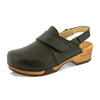 cornelia, farbe: schwarz_clogs damen, arbeitsschuh mit biegsamer nachhaltiger weidenholzsohle, holzclogs woody, woody schuhe, woody shoes, handgemachte holzschuhe aus österreich, kärnten