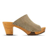 elly, farbe: sand_clogs pantolette damen mit absatz mit biegsamer nachhaltiger weidenholzsohle, holzclogs woody, woody schuhe, woody shoes, handgemachte holzschuhe aus österreich, kärnten