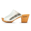 Elly Clogs Damen Pantolette von woody. elly, farbe: silber, clogs pantolette damen mit absatz mit biegsamer nachhaltiger weidenholzsohle, holzclogs woody, woody schuhe, woody shoes, handgemachte holzschuhe aus österreich, kärnten