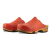 emma, farbe: rosso (rot)_clogs damen mit biegsamer nachhaltiger weidenholzsohle, holzclogs woody, woody schuhe, woody shoes, handgemachte holzschuhe aus österreich, kärnten