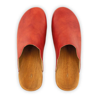 emma, farbe: rosso (rot)_clogs damen mit biegsamer nachhaltiger weidenholzsohle, holzclogs woody, woody schuhe, woody shoes, handgemachte holzschuhe aus österreich, kärnten