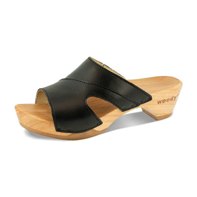 fiona-farbe: schwarz, pantoletten clogs damen mit biegsamer nachhaltiger Holzsohle,holzclogs woody, woody schuhe, woody shoes, handgemachte holzschuhe aus österreich, kärnten