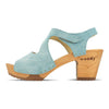 hannah, sandletten clogs damen mit biegsamer nachhaltiger holzsohle, holzclogs woody, woody schuhe, woody shoes, handgemachte holzschuhe aus österreich, kärnten, farbe: baby blue (hellblau)