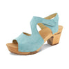 hannah, sandletten clogs damen mit biegsamer nachhaltiger holzsohle, holzclogs woody, woody schuhe, woody shoes, handgemachte holzschuhe aus österreich, kärnten, farbe: baby blue (hellblau)