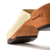 katharina, clogs damen mit biegsamer nachhaltiger holzsohle, farbe: creme, holzclogs woody, woody schuhe, woody shoes, handgemachte holzschuhe aus österreich, kärnten