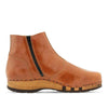 Louis Herrenclogs, Herrenclog von woody Schuhe. Clogs mit biegsamer Holzsohle und Holzfußbett. Herrenclogs, Holzclogs kaufen. Clogs online bestellen, Farbe: Cognac (mittelbraun)