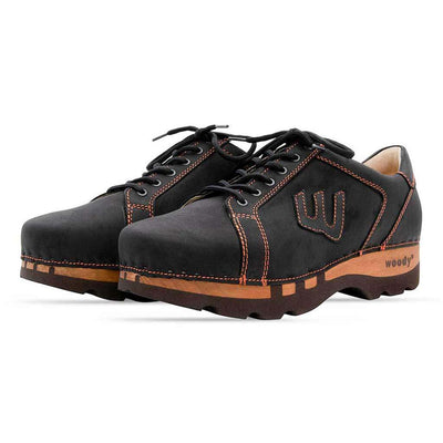 luca, sneakers clogs herren mit biegsamer nachhaltiger holzsohle, der bestseller, farbe: nero bronze (schwarz mit bronze nähten), holzclogs woody, woody schuhe, woody shoes, handgemachte holzschuhe aus österreich, kärnten