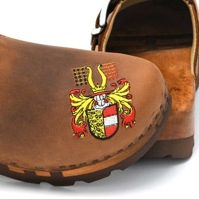 lukas kärnten, clogs herren mit stick und biegsamer nachhaltiger holzsohle, der bestseller, farbe: tabacco-braun, holzclogs woody, woody schuhe, woody shoes, handgemachte holzschuhe aus österreich, kärnten