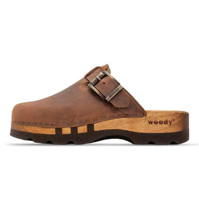 lukas, clogs herren mit biegsamer nachhaltiger holzsohle, der bestseller, farbe: tabacco-braun, holzclogs woody, woody schuhe, woody shoes, handgemachte holzschuhe aus österreich, kärnten