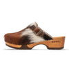 manu fell, fellclogs, clogs damen mit biegsamer nachhaltiger holzsohle, der bestseller, farbe: fell natur, holzclogs woody, woody schuhe, woody shoes, handgemachte holzschuhe aus österreich, kärnten