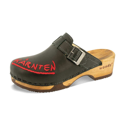 manu kärnten, clogs damen mit stick und biegsamer nachhaltiger holzsohle, der bestseller, farbe: schwarz, holzclogs woody, woody schuhe, woody shoes, handgemachte holzschuhe aus österreich, kärnten