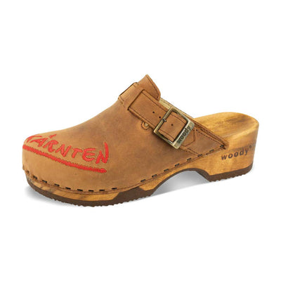 manu kärnten, clogs damen mit stick und biegsamer nachhaltiger holzsohle, der bestseller, farbe: tabacco-braun, holzclogs woody, woody schuhe, woody shoes, handgemachte holzschuhe aus österreich, kärnten