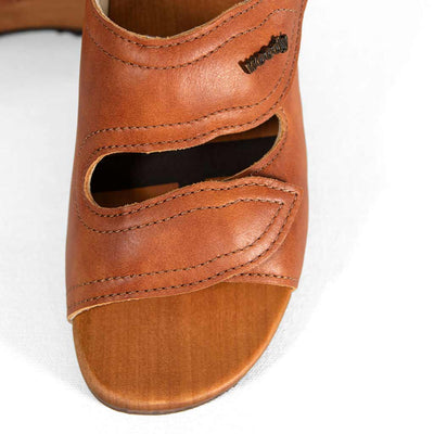 melanie, pantoletten clogs damen mit biegsamer nachhaltiger holzsohle, der bestseller, farbe: safor (braun), holzclogs woody, woody schuhe, woody shoes, handgemachte holzschuhe aus österreich, kärnten