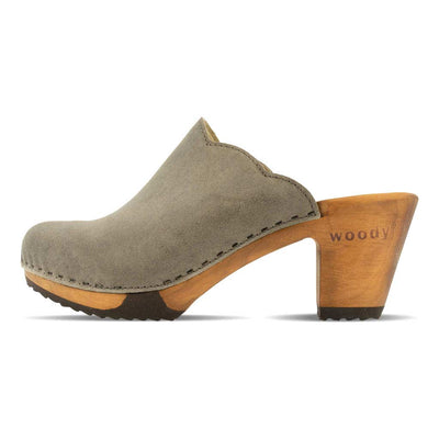 nina, clogs damen mit absatz und biegsamer nachhaltiger holzsohle, der bestseller, farbe: sand-warm_grey, holzclogs woody, woody schuhe, woody shoes, handgemachte holzschuhe aus österreich, kärnten