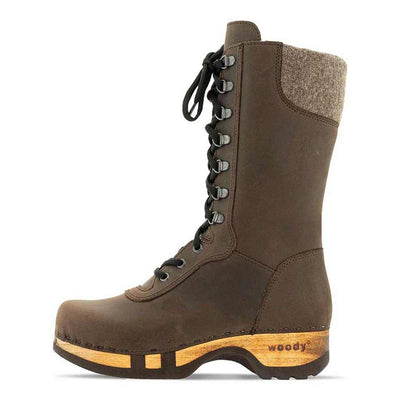 Ramona von woody Schuhe. Damen Stiefel mit hohem Schaft bestellen. Holzclog Stiefel. Holzstiefel. Stiefel für Damen handgemacht. Handgemachte Stiefel kaufen., farbe: nero (schwarz)Ramona von woody Schuhe. Damen Stiefel mit hohem Schaft bestellen. Holzclog