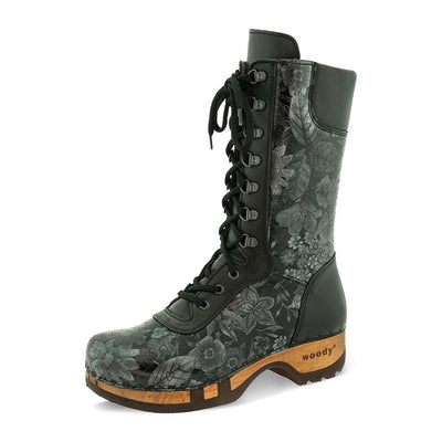 Ramona von woody Schuhe. Damen Stiefel mit hohem Schaft bestellen. Holzclog Stiefel. Holzstiefel. Stiefel für Damen handgemacht. Handgemachte Stiefel kaufen., farbe: coraflor silver (schwarz mit silbernem Blumendruck)