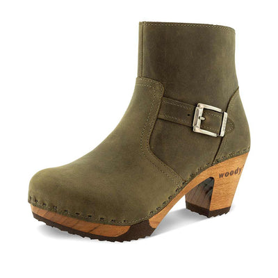 Stiefelette Damen Tina woody Schuhe. Damen Stiefelette mit Absatz. Clog mit Kalbslederfutter als Damenstiefel. Damenclogs, Damen Clogs - Clogs Damen. Holzschuhe für Damen, Damen Clogs, Holzclogs, Damen Pantoletten mit Holzsohle. Farbe: oliva (gruen)