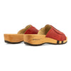 vanessa, pantoletten clogs damen mit biegsamer nachhaltiger holzsohle, der bestseller, farbe: rosso-rot, holzclogs woody, woody schuhe, woody shoes, handgemachte holzschuhe aus österreich, kärnten