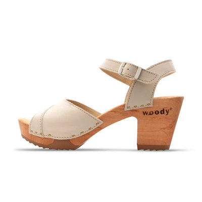 yara, sandaletten clogs damen mit biegsamer nachhaltiger holzsohle, der bestseller, farbe: creme, holzclogs woody, woody schuhe, woody shoes, handgemachte holzschuhe aus österreich, kärnten, blumenfeld